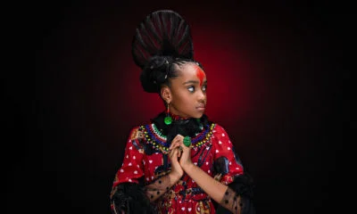 Regis et Kahran rendent hommage à la beauté des cheveux Afro