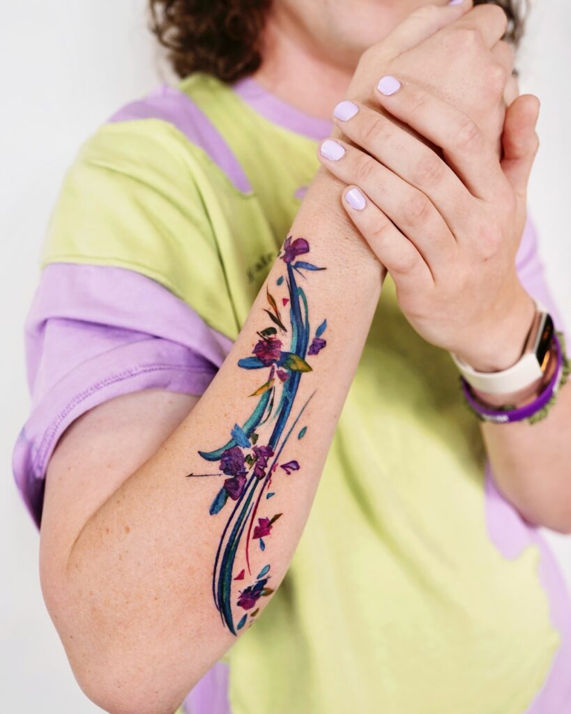 tatouage aquarelle fleurs