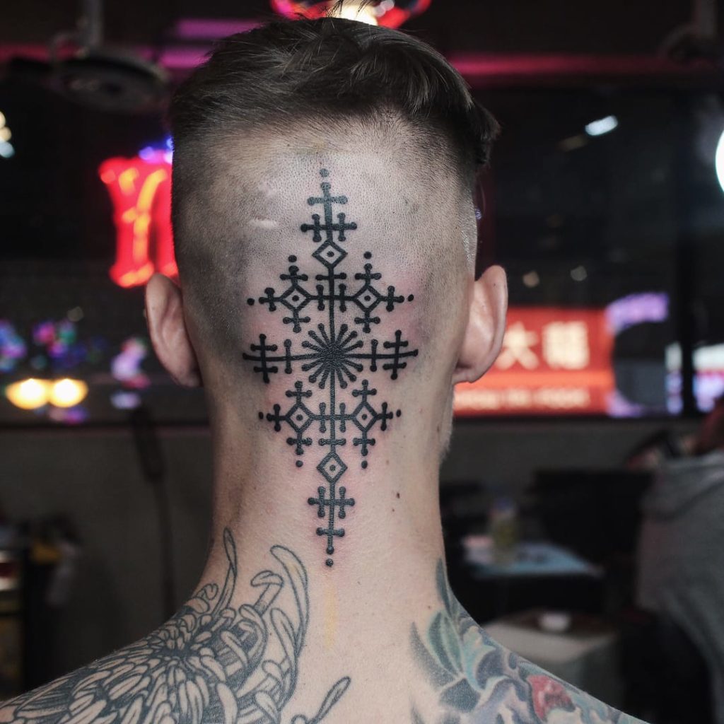 tribal tatoo