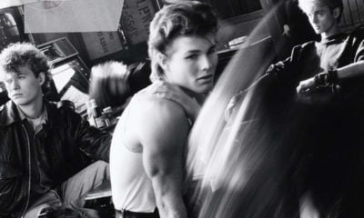 Pochette de l’album Hunting High and Low d’a-ha, sorti en 1985