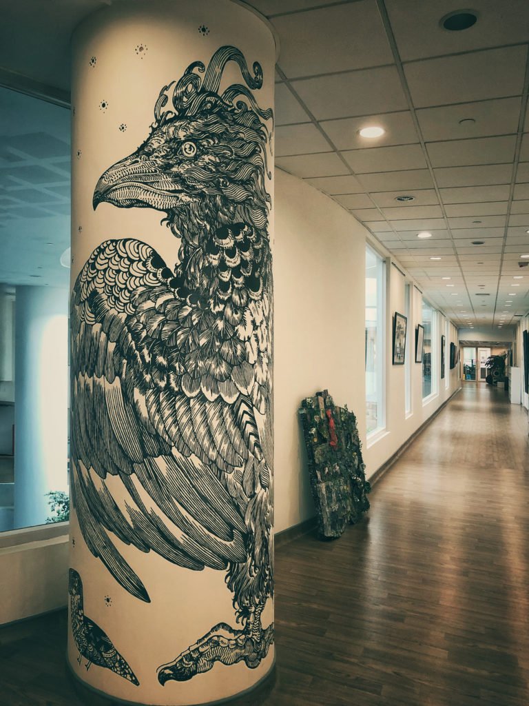Les illustrations monumentales par Kristopher Ho