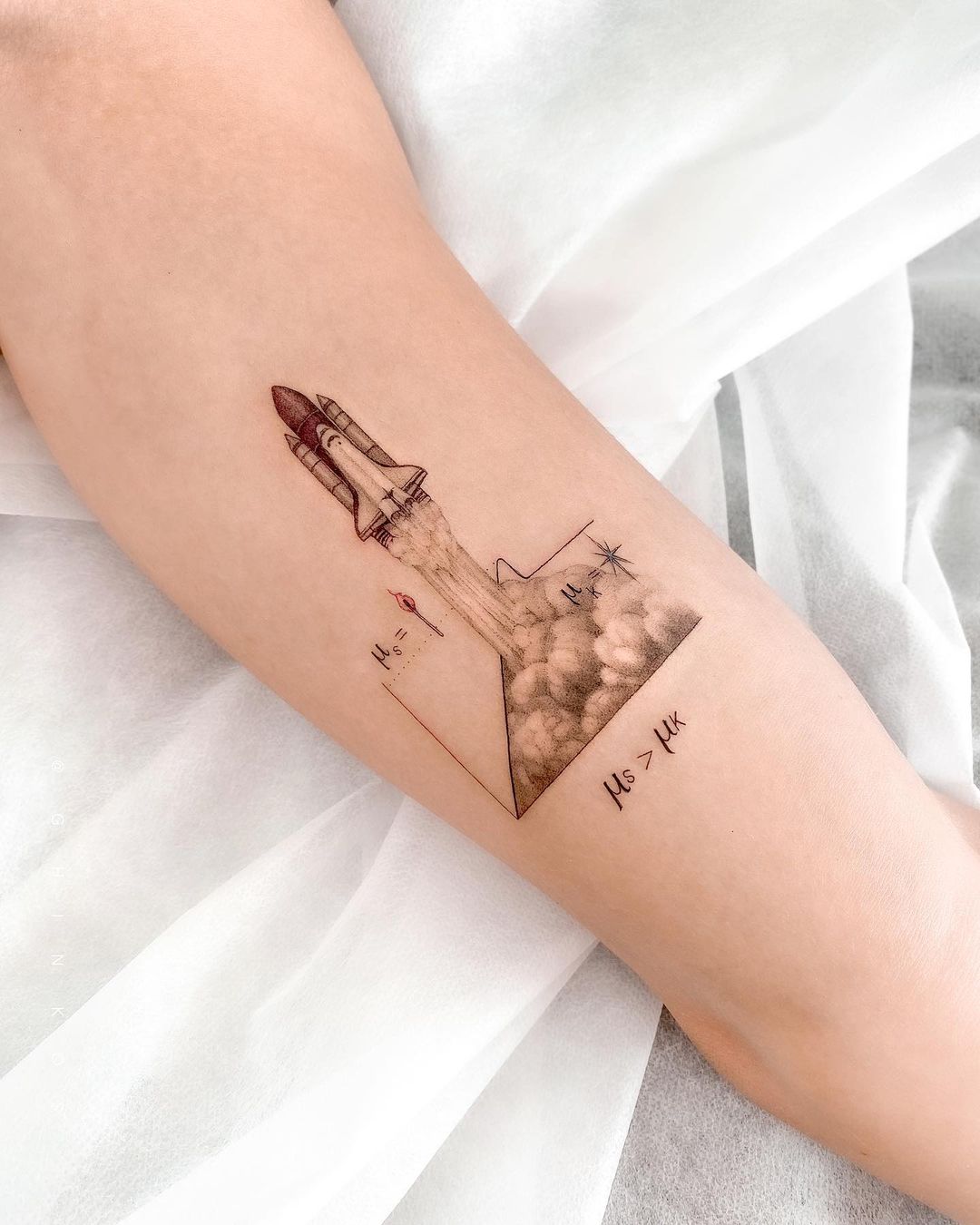 tatouage fusée