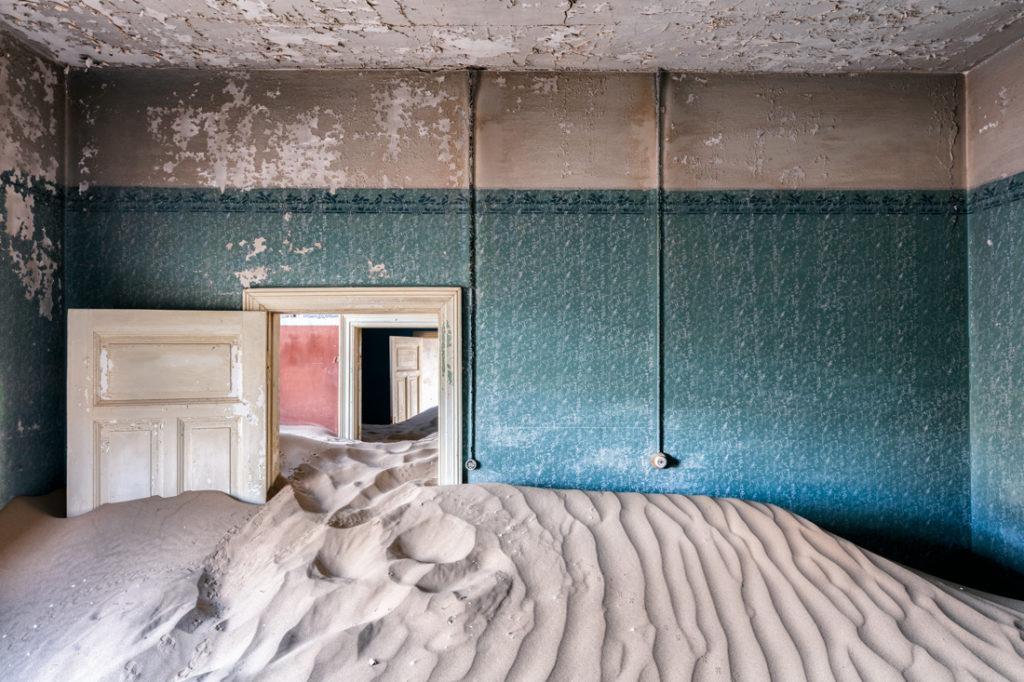 Uninhabited par James Kerwin
